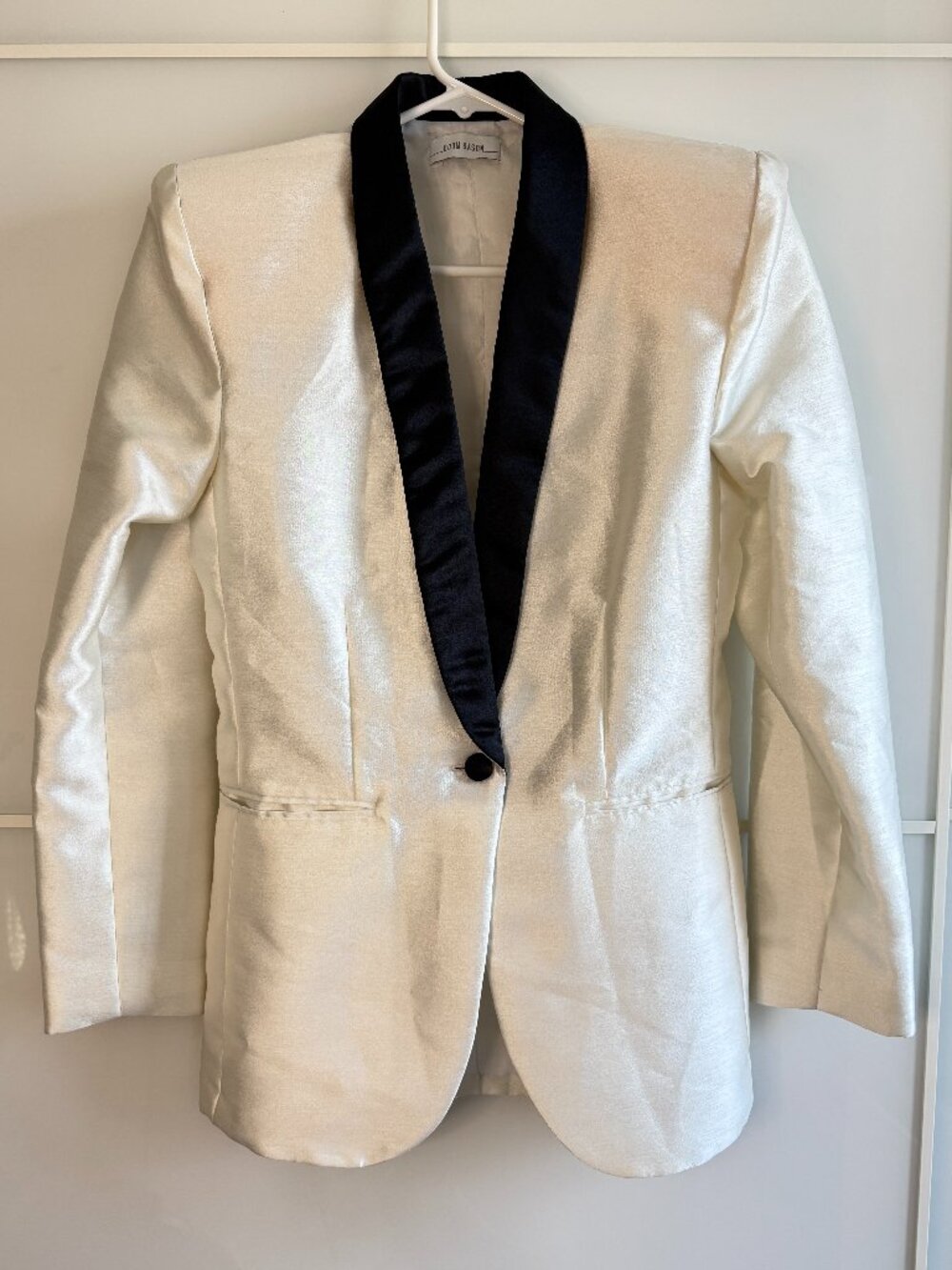 Vintage White Tuxedo Blazer with Black Satin Shawl Collar - boom sason